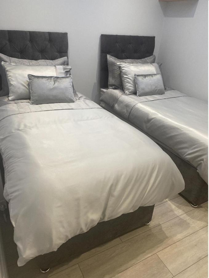 Modern 3-Bed Apartment In Magherafelt Sleeps 8 Luaran gambar