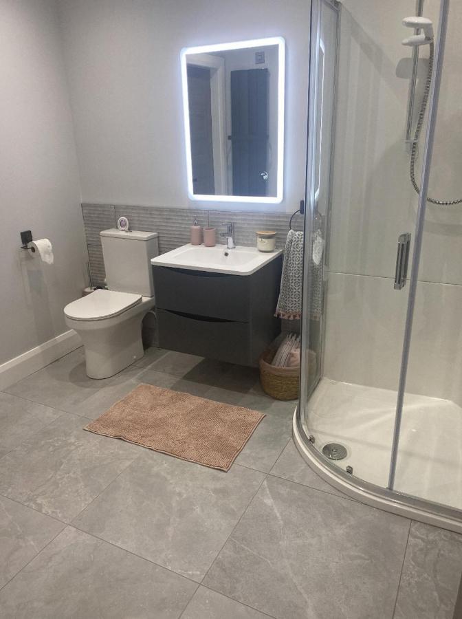 Modern 3-Bed Apartment In Magherafelt Sleeps 8 Luaran gambar